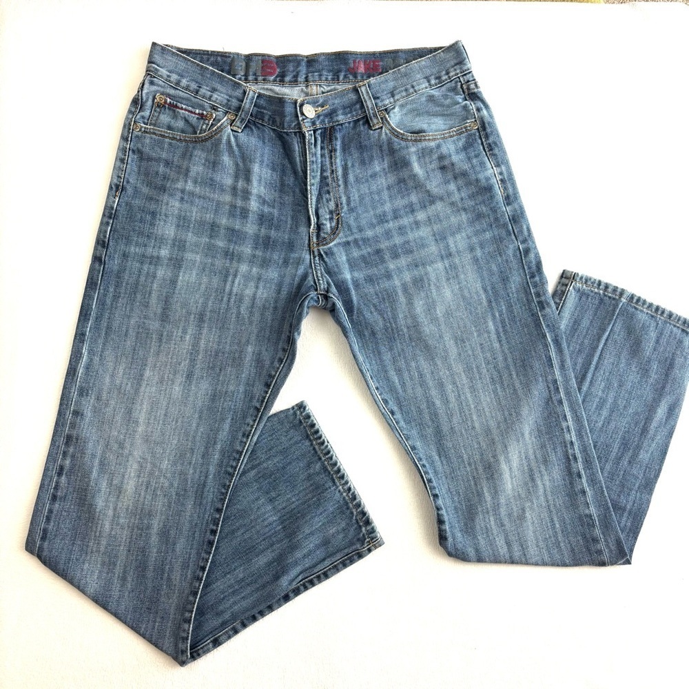 Buckle DH3 100% Cotton Med Wash Whiskered Jake Straight Denim Jeans (32/32)